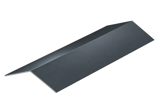 Firstblech aus Aluminium – freigestellte Beispielansicht